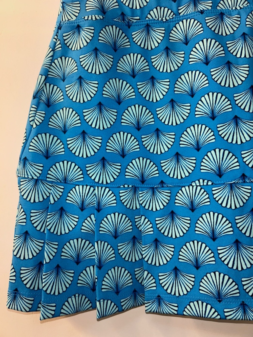 Sigrid Olsen Blue Shell-Print Tennis and Golf Skorts, Sz XS - Picture 4 of 9